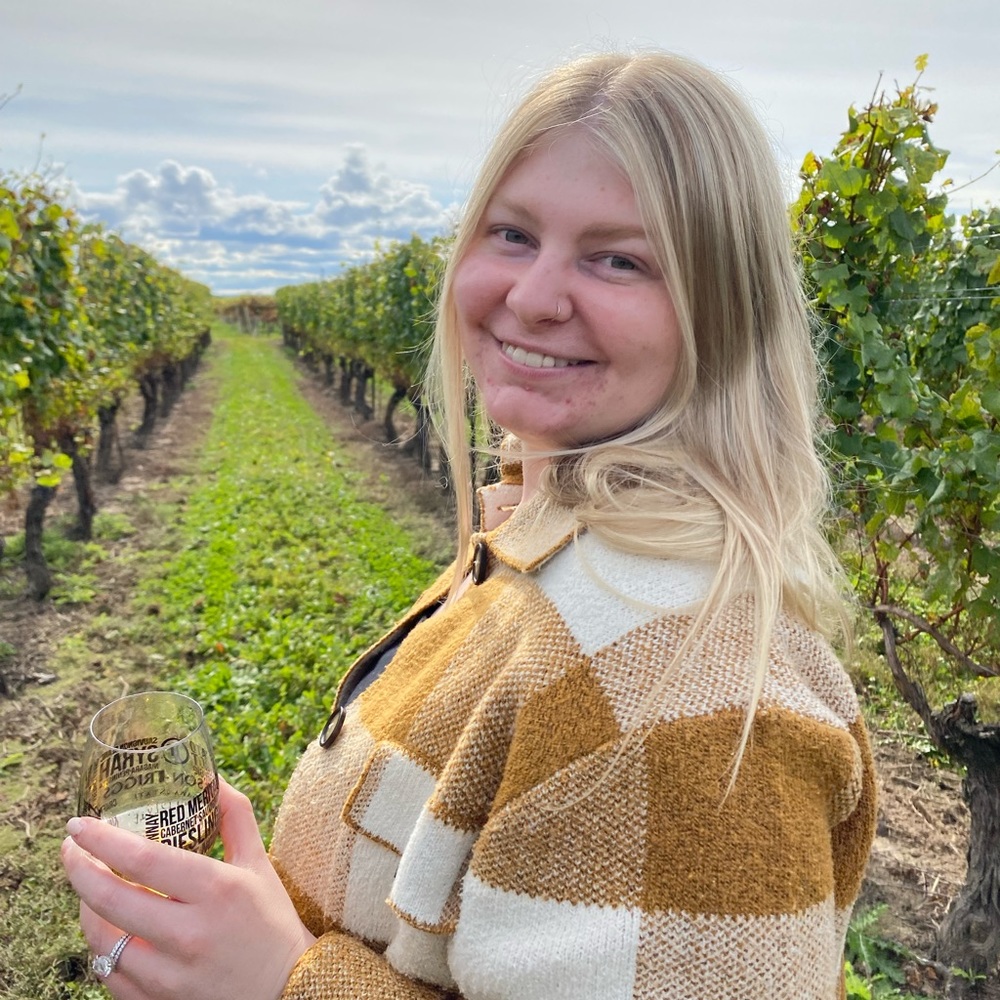 Meet your Posher, Emma